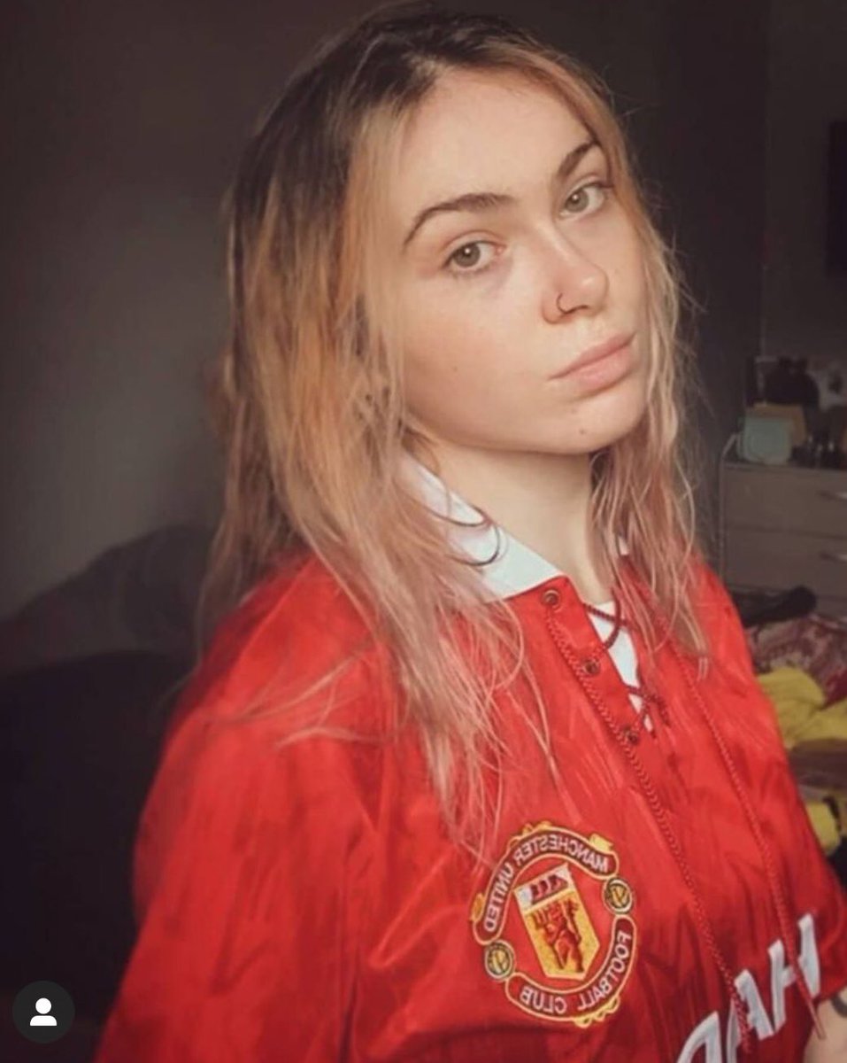 Igorello97's tweet photo. #болельщицаманчестерюнайтед #MUFC #MUFC_FAMILY #MUN #mufcse #mufctransfers #mufclive #MUNCHE #MUNMCI #MUNLIV #MUNARS #MUNTOT #Igorello97 #Igorello #i97 #Игорелло #Игорелло97 #MUNBUR https://t.co/RE79PuMSGa
