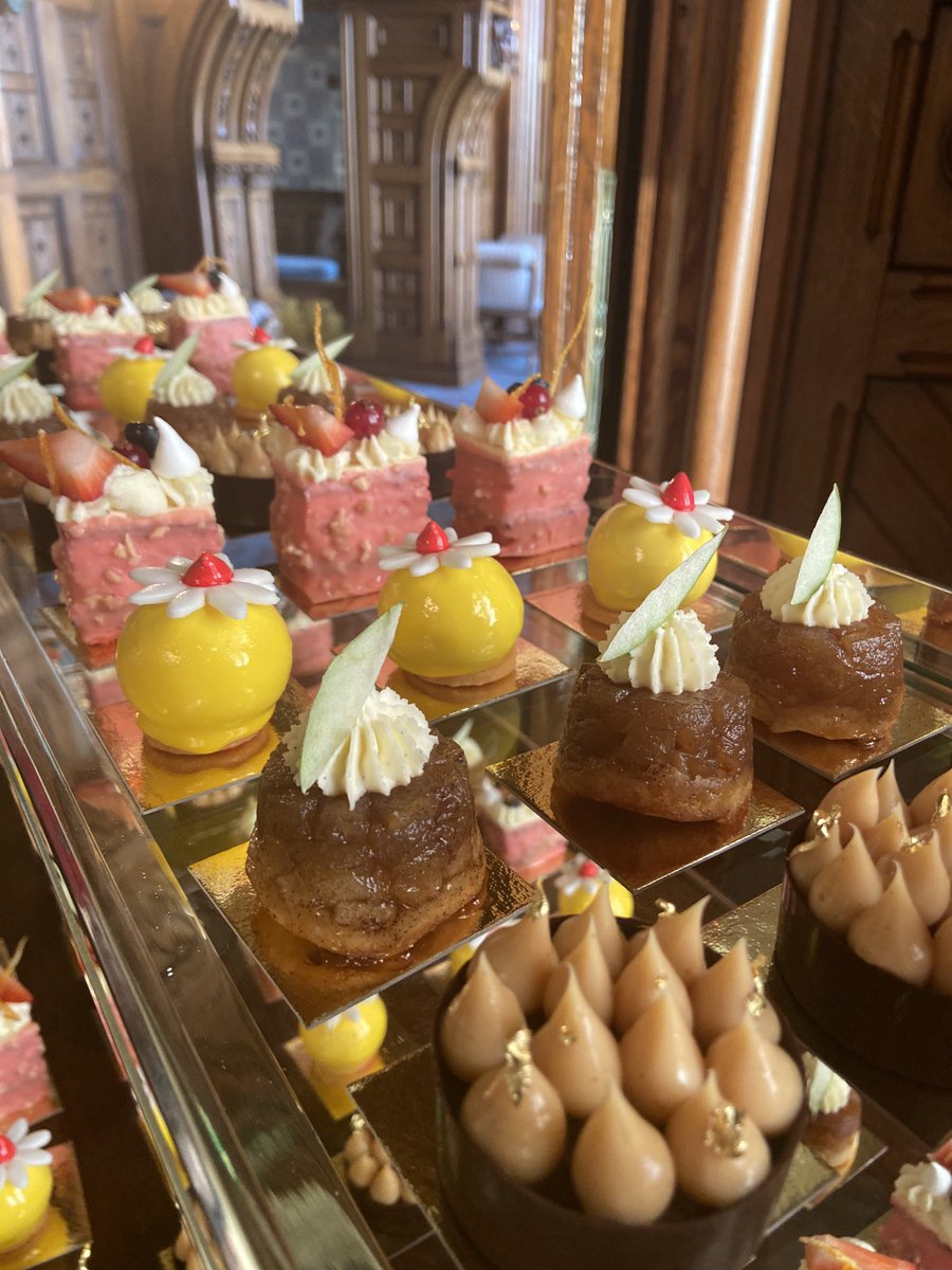 RochfordNiall's tweet photo. Fantastic New Years Day afternoon Tea ⁦@ashfordcastle⁩ Brilliant pastry’s from our new Executive Pastry chef Mohamed and his Team! Delicious savouries from Hillary Casey!! ⁦@listentoyourpan⁩ ⁦@Lisa_Toomey⁩ https://t.co/2RWjGAL9bz
