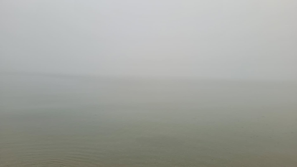 stream81's tweet photo. Bello il mare d'inverno 😅 #nofilter https://t.co/8ErVs5El0l https://t.co/wsb8JVzypx