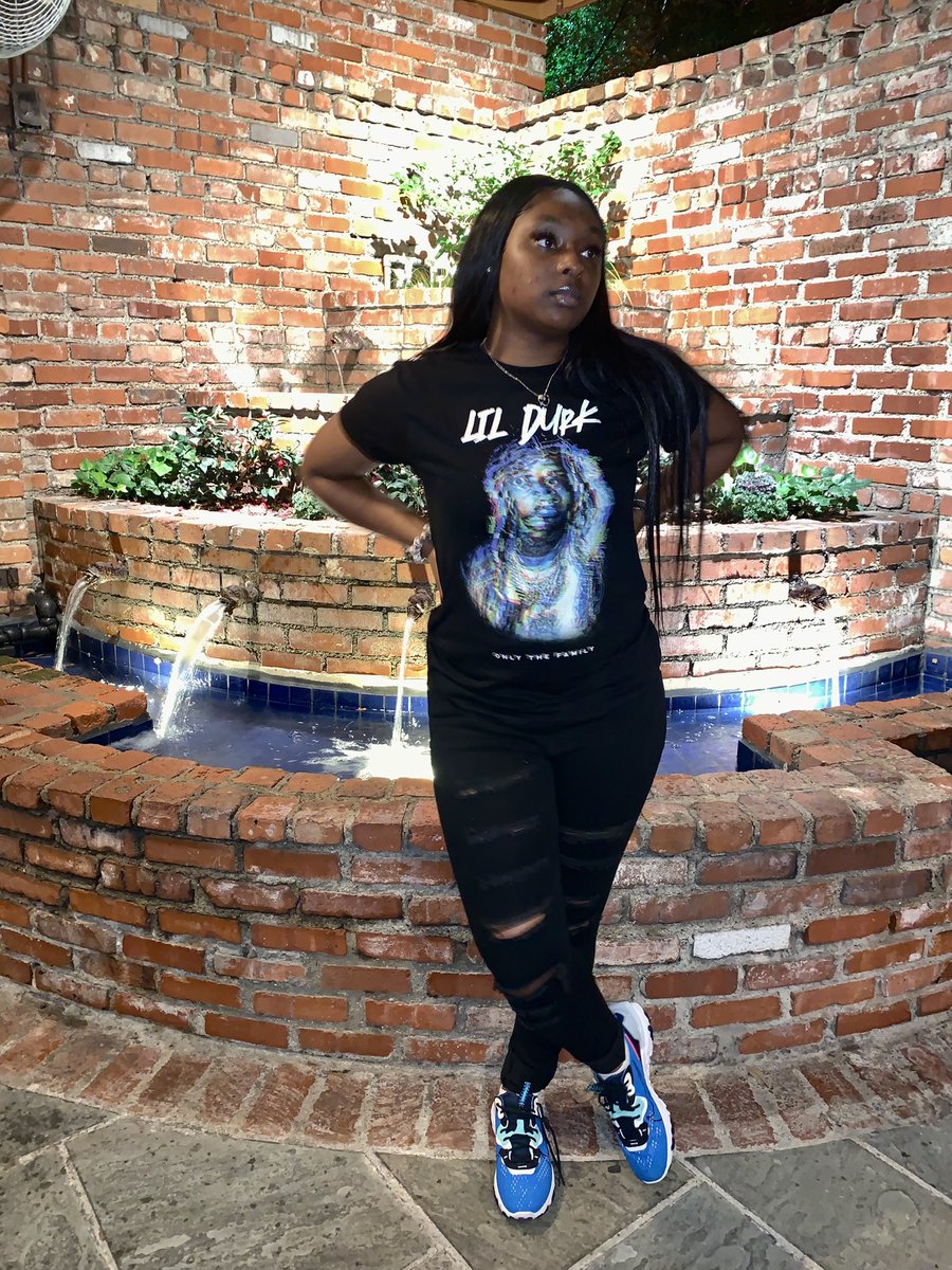 k_rivers3's tweet photo. It’s me again🦋 https://t.co/iVyHryhyPg