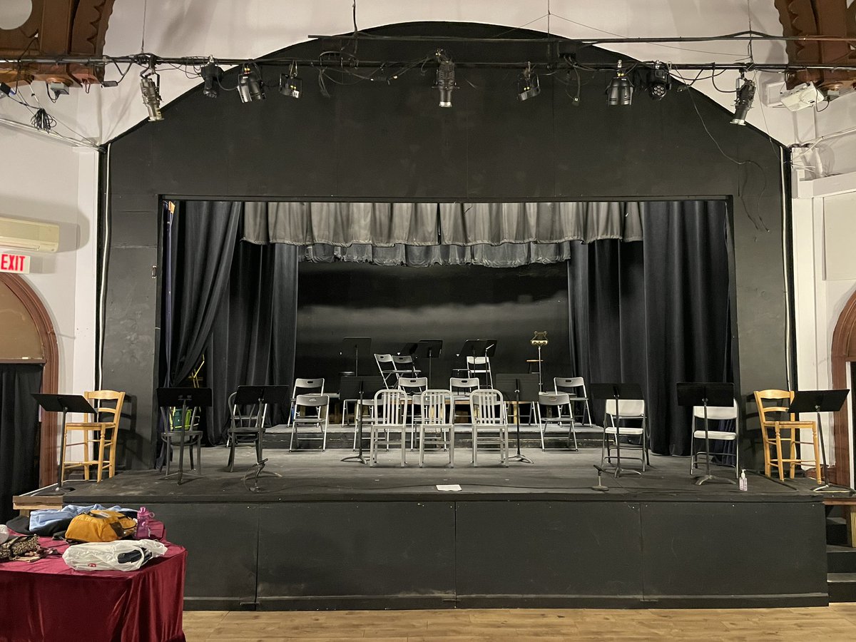 MonsterAMusical's tweet photo. Setting the stage for tomorrow’s meeting of the performers with the band! Can’t wait. “Monster the Musical” Concert Reading this Friday, Saturday and Sunday! January 7-9, 2022. #MonsterMusical #MusicalTheater #FootlightersTheater #ConcertReading https://t.co/H2BdITtxTz