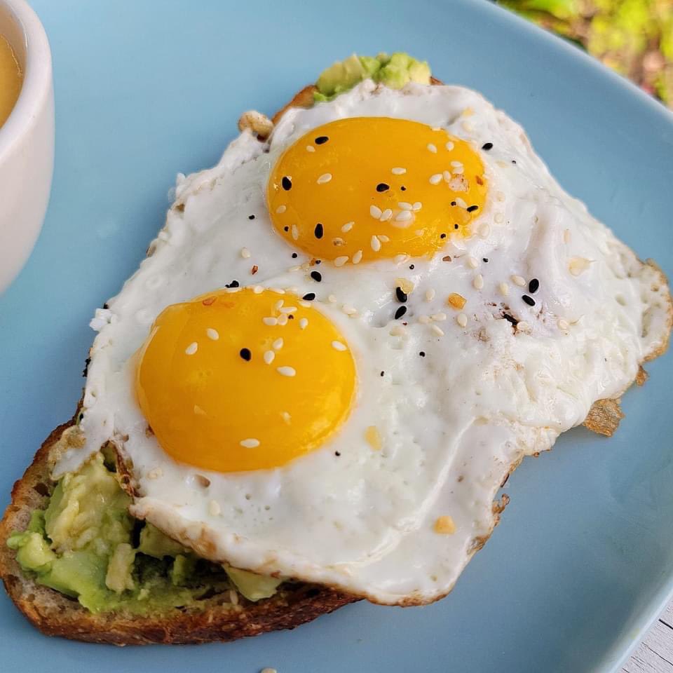 EatAtCrackers's tweet photo. The Avocado 🥑 Toast from our Weekend Brunch menu should be on your 2022 To Do List. #eatatcrackers #miamisprings #hialeah #doral #miamibrunch #weekendbrunch 

📷 @ElComelon305 https://t.co/XFNqjvtRW6