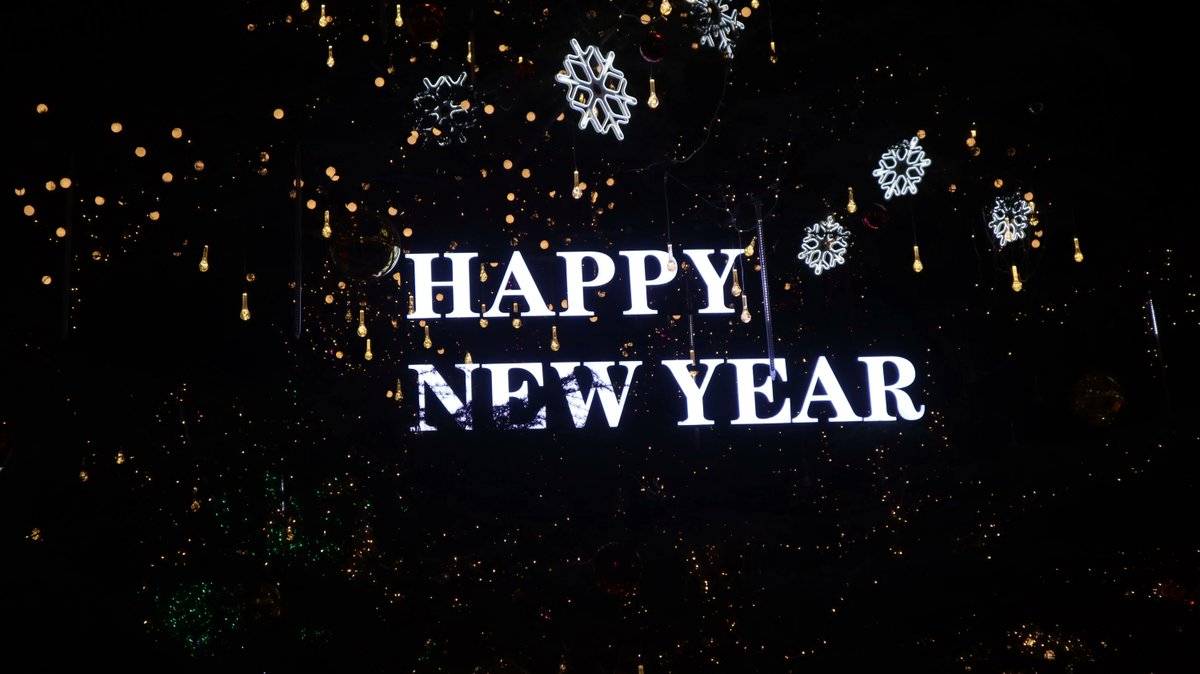 ICORockies's tweet photo. Happy New Year from ICOR! We are excited to keep growing with you and to provide more networking &amp; education opportunities in 2022. The next chance to learn with us is the January Meetings from the 11th-13th; learn more and register to join us here: https://t.co/DnEz0NI4RH https://t.co/cGvXA7j3Eh