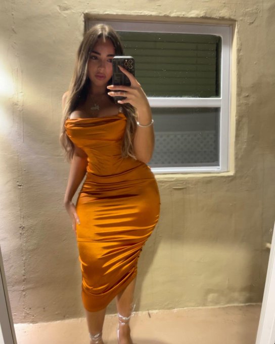 TW Pornstars - Paola Rosalina. Pictures and videos from Twitter. Page 13