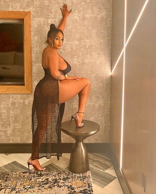 Happy new year my loves ❤️❣️ https://t.co/JJMfBbp7TZ #dallas #texas #HappyNewYear #HAPPYNEWYEAR2022 https://t<a href="/tag/texas"class="tags"><span>#texas</span></a><a href="/tag/dallas"class="tags"><span>#dallas</span></a><a href="/tag/happynewyear"class="tags"><span>#happynewyear</span></a><a href="/tag/happynewyear202"class="tags"><span>#happynewyear202</span></a>