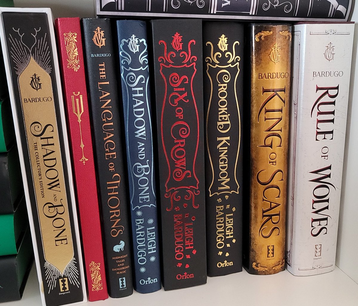 Monica952's tweet photo. Do you think they're ever going to make special edition version of Siege &amp; Storm and Ruin &amp; Rising, because I'm hoping someday this will all match and I can get rid of the paperbacks... 
#shadowandbone #SixofCrows #grishaverse https://t.co/BDEbcA7b36