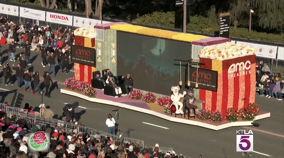 kcginger13's tweet photo. I saw the #AMCfloat at the @rosebowl Parade on TV! Looking good @CEOAdam! https://t.co/fdQN9g8XOH