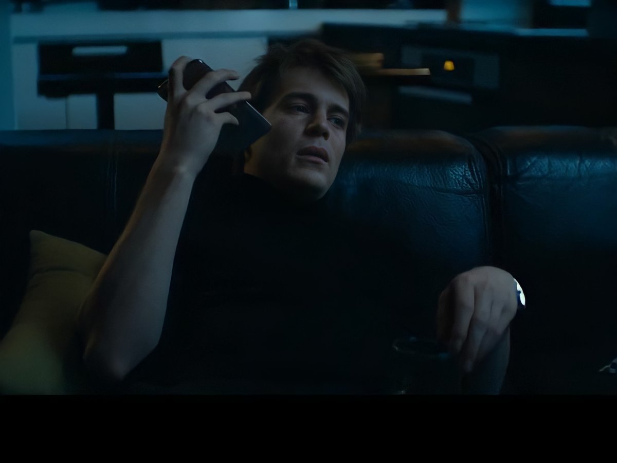 krreiit's tweet photo. знаешь, я теряю свободу, когда теряю тебя.

#хазгром #игорьгром #мгчд https://t.co/ZSFkCISZYU