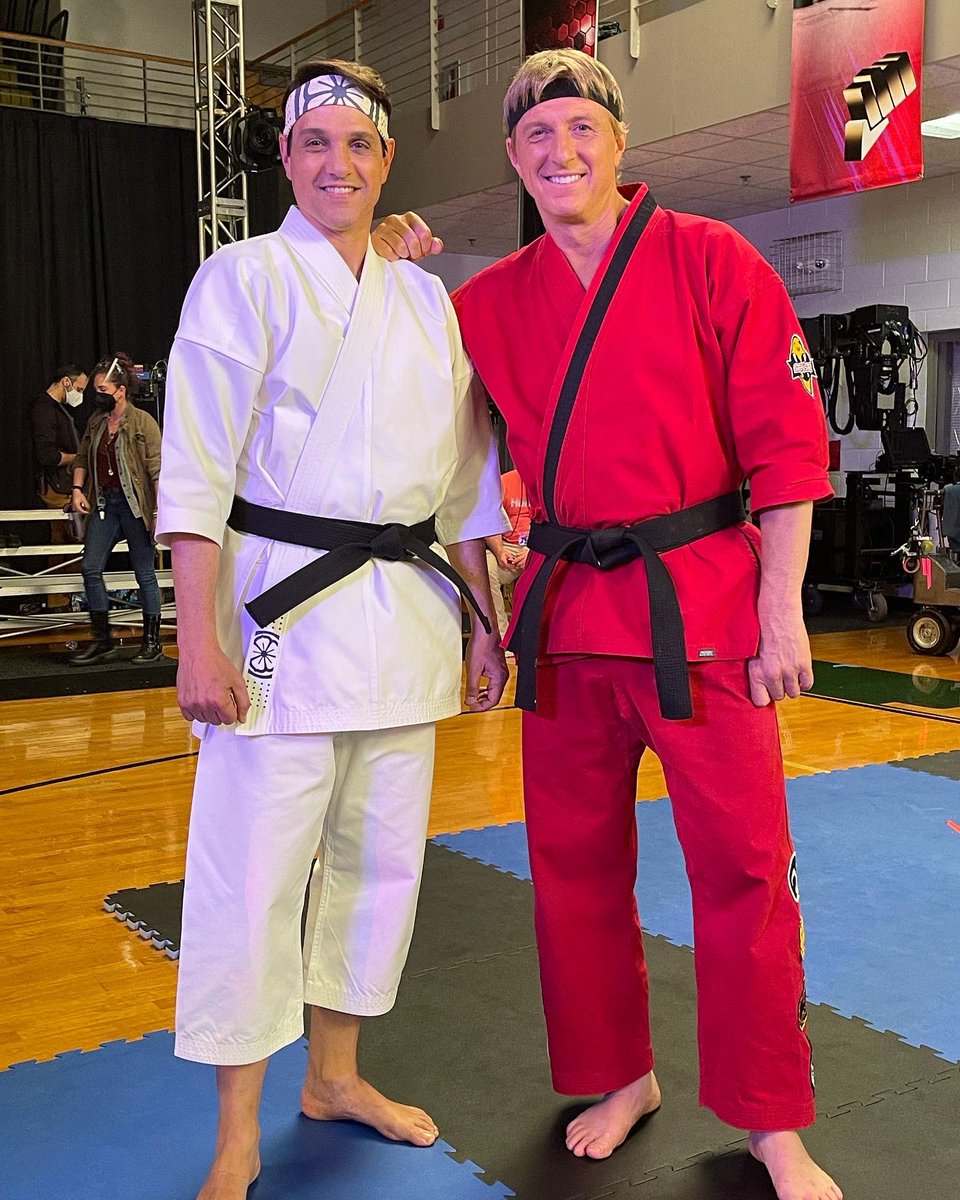 jonhurwitz's tweet photo. No crane kicks this time. #CobraKai #Netflix #AllValley #BehindTheScenes https://t.co/2EFN9ZKrBf