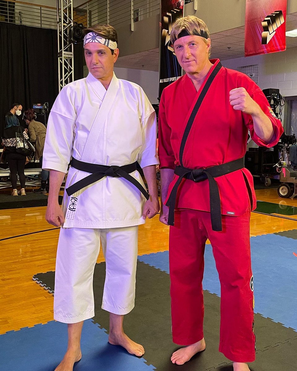 jonhurwitz's tweet photo. No crane kicks this time. #CobraKai #Netflix #AllValley #BehindTheScenes https://t.co/2EFN9ZKrBf