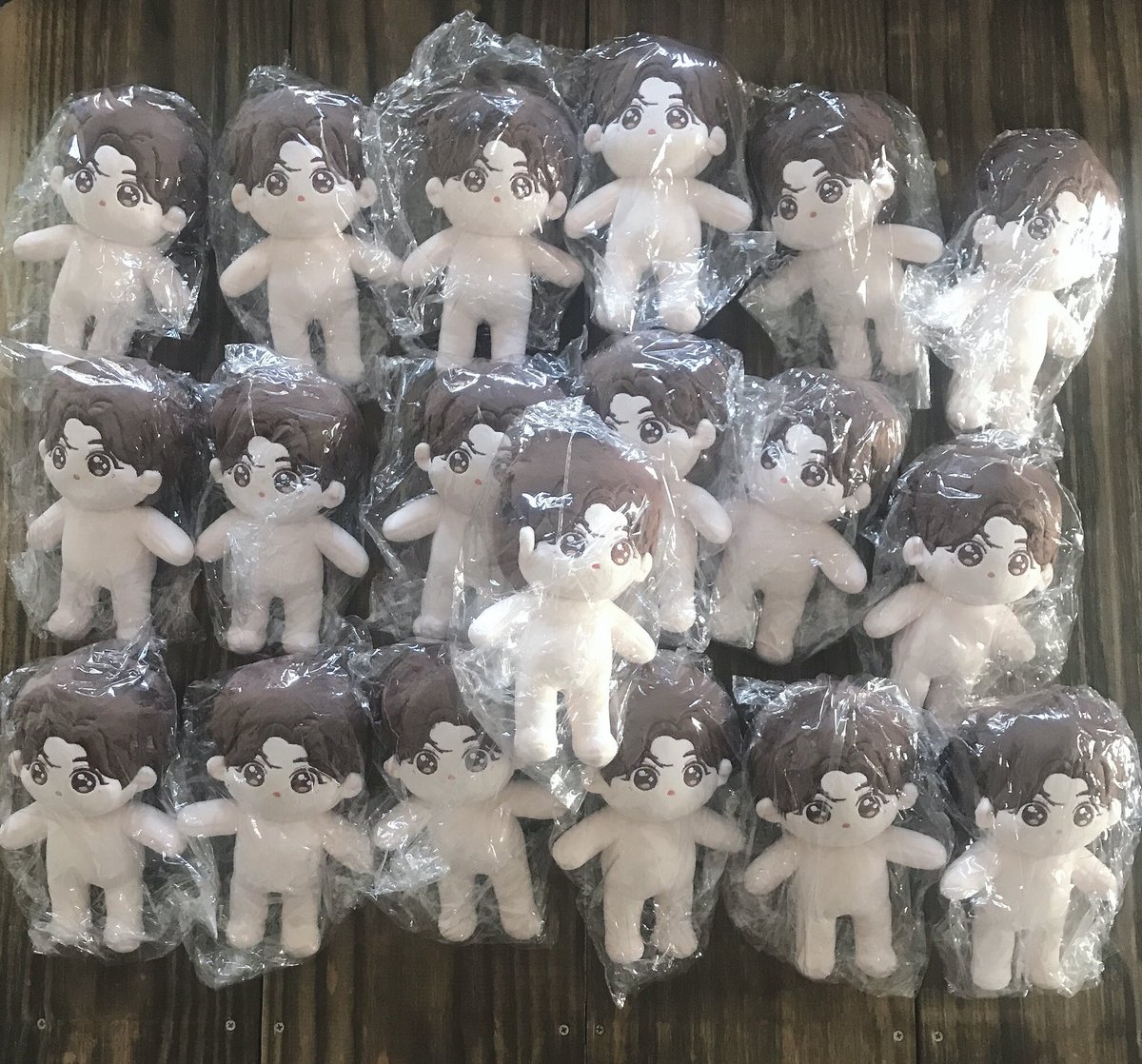 godalilly's tweet photo. RECEBIDOS DA SEMANA #lillyrecebidos #godalilly

Brazil GO - SWEET SUHO

Chegaram perfeitos 😍😍😍

NÃO ESTÃO A VENDA

#EXO   #godalilly https://t.co/0q5gpPYWTE