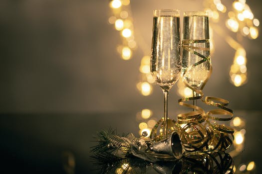 StephonStrut's tweet photo. Happy New Year. Welcome to 2022.

#Celebration #Hello2022 https://t.co/rPLbJNYhNk