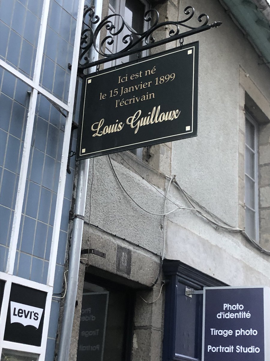 📚Cosmos Littéraire🌌 tweet media