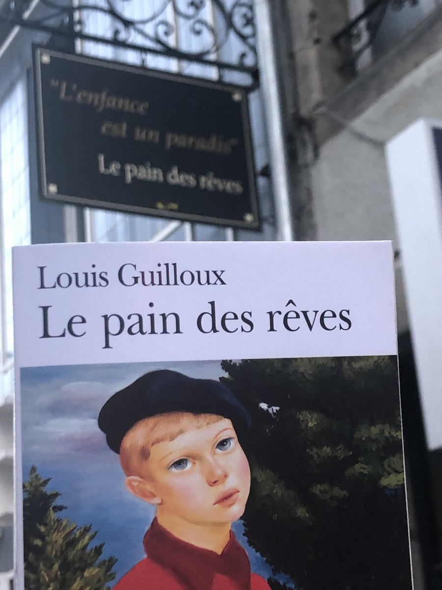 📚Cosmos Littéraire🌌 tweet media