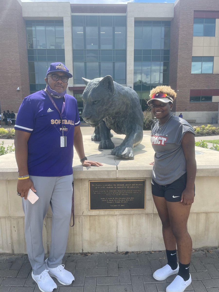 MadisonMoon2023's tweet photo. So excited for the next 4 !!💜💛@CoachVLB @pvamusoftball @ExtraInningSB https://t.co/U59UNF5SSP