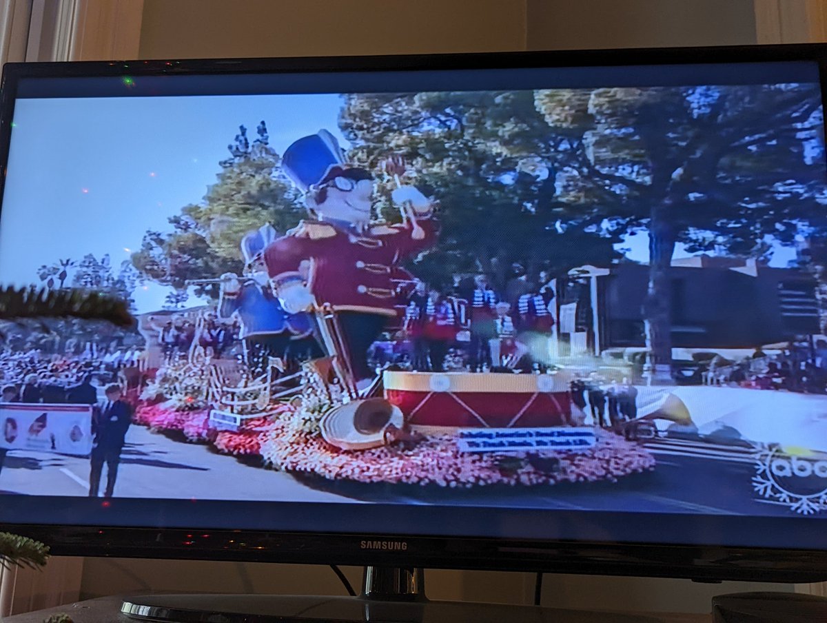 Mrs. Hriniak tweet media