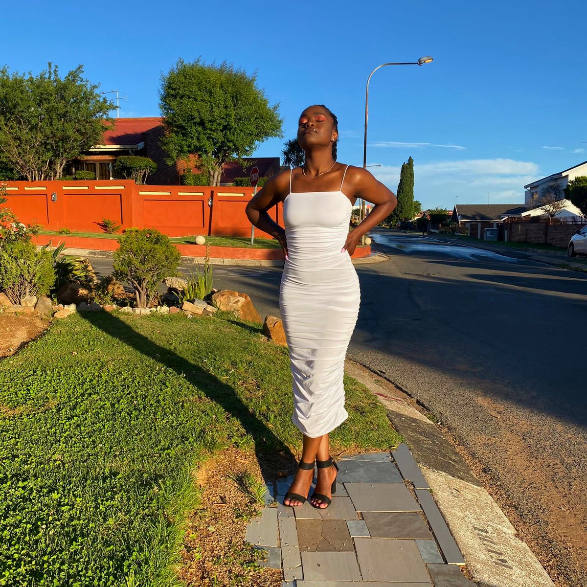 ralunaka's tweet photo. Happyyyyy New Yearrrrrrrr! 🎉🗣️💕 Here's to continuing what we have already started 🥂 this year we are taking up spaces and making our presence known and appreciated by the right people #keepingupwiththekazembes #rtItBot #ZedTwitter #ralunaka #newyear https://t.co/7V8sCgPpid
