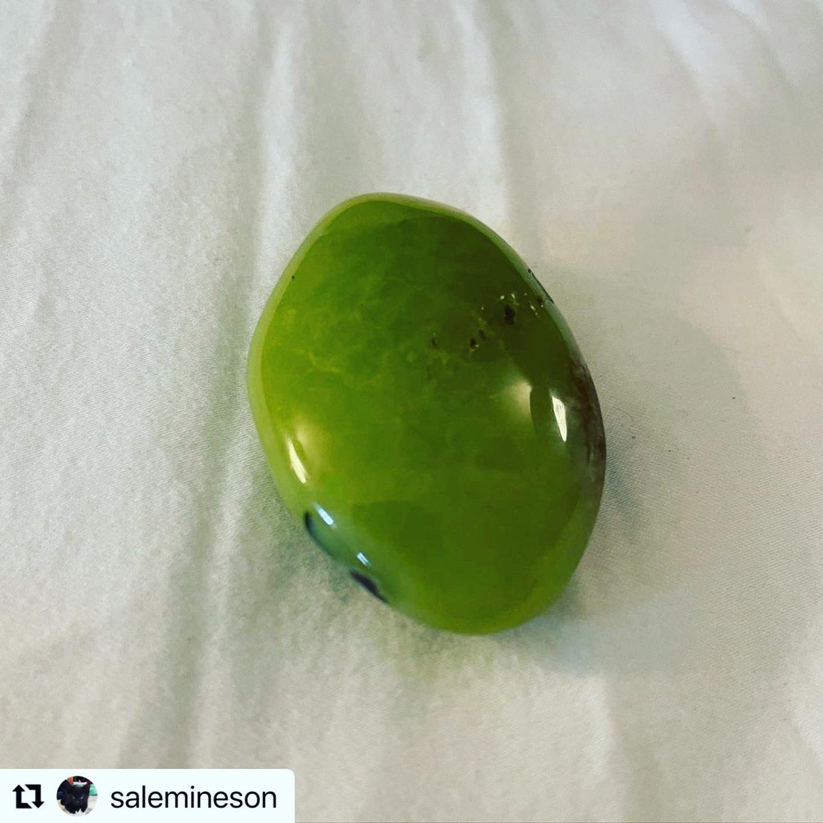 SalemIneson's tweet photo. It’s a #greenopal kinda day ☘️ https://t.co/vnwDOEHpDX
