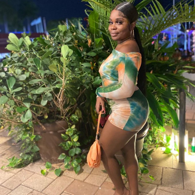 2 pic. 🎊🎊 https://t.co/zvQK5HAUzJ