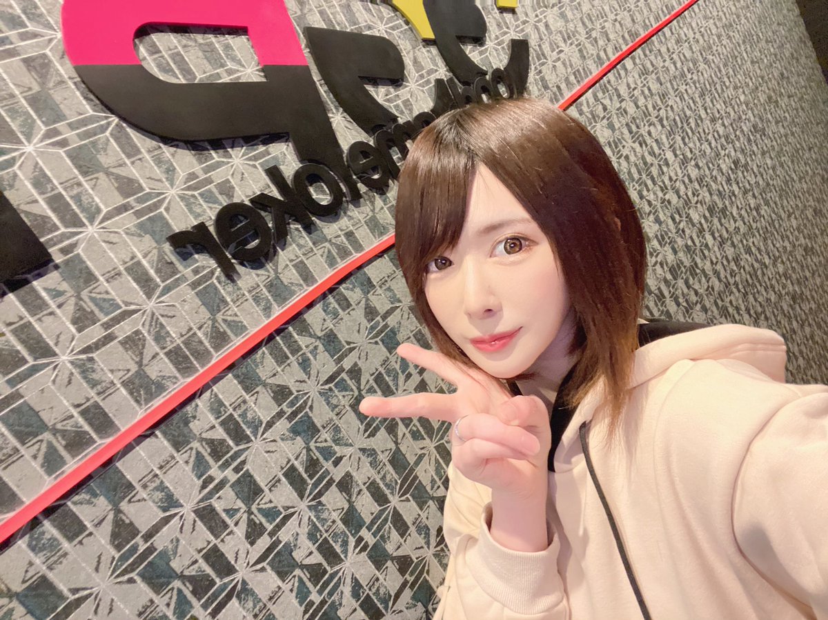 GoodGame PokerLiveさん
にお邪魔しましたー💕 https://t.co/3d6UCx4dgV