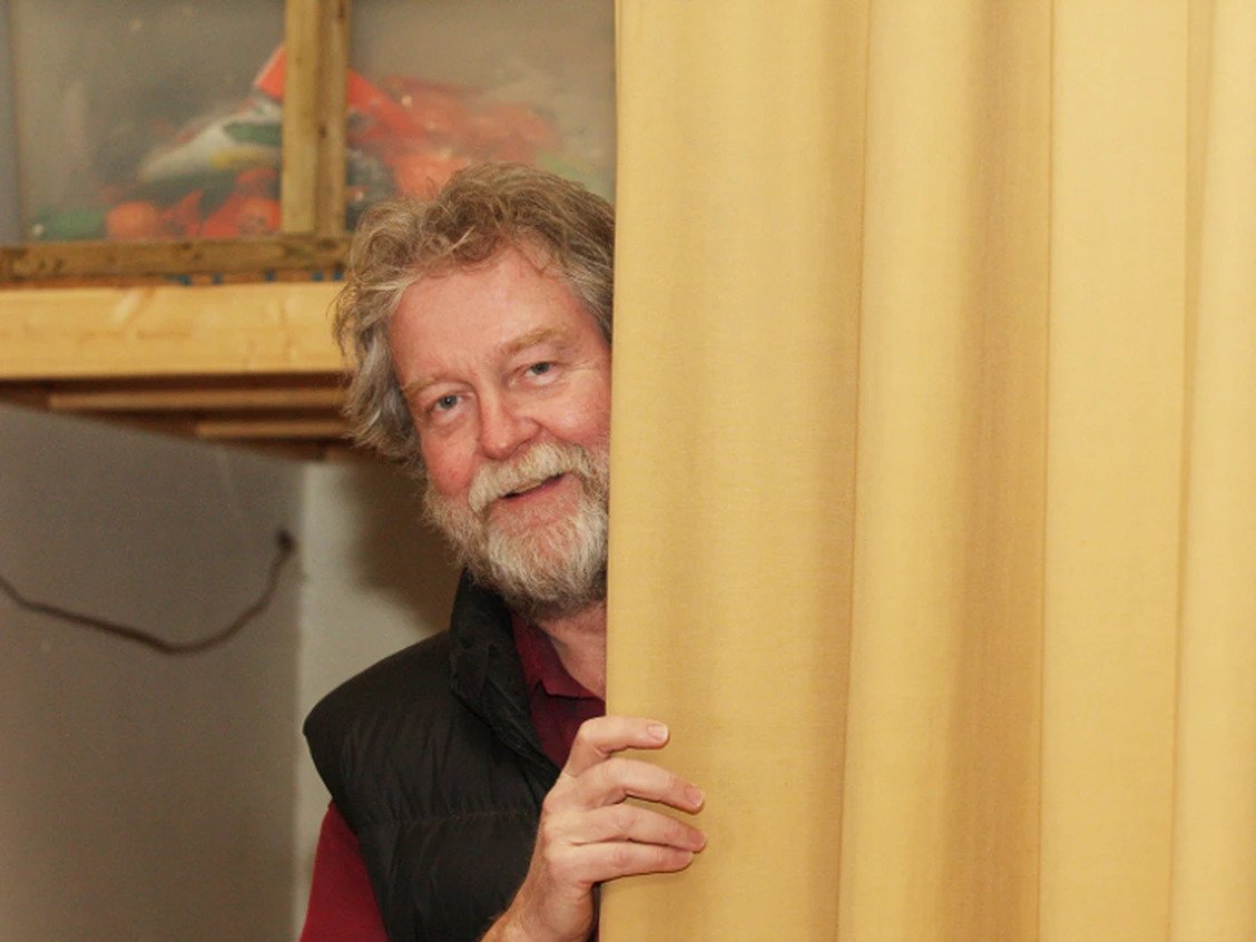 We are deeply saddened to hear about the passing of Bill Lane

Bill was Factory’s Director of New Play Development from 2004 to 2008 where he guided countless playwrights in bringing their new Canadian plays to life. (1/4)