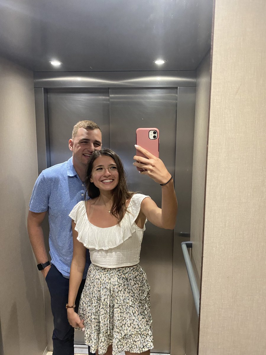 FTAThomasBarrow's tweet photo. 2021 was big. Got a little puppy, celebrated a year of marriage, and bought a house in time for Christmas. Thank you Lord for a great year! https://t.co/ImUAda3gqv