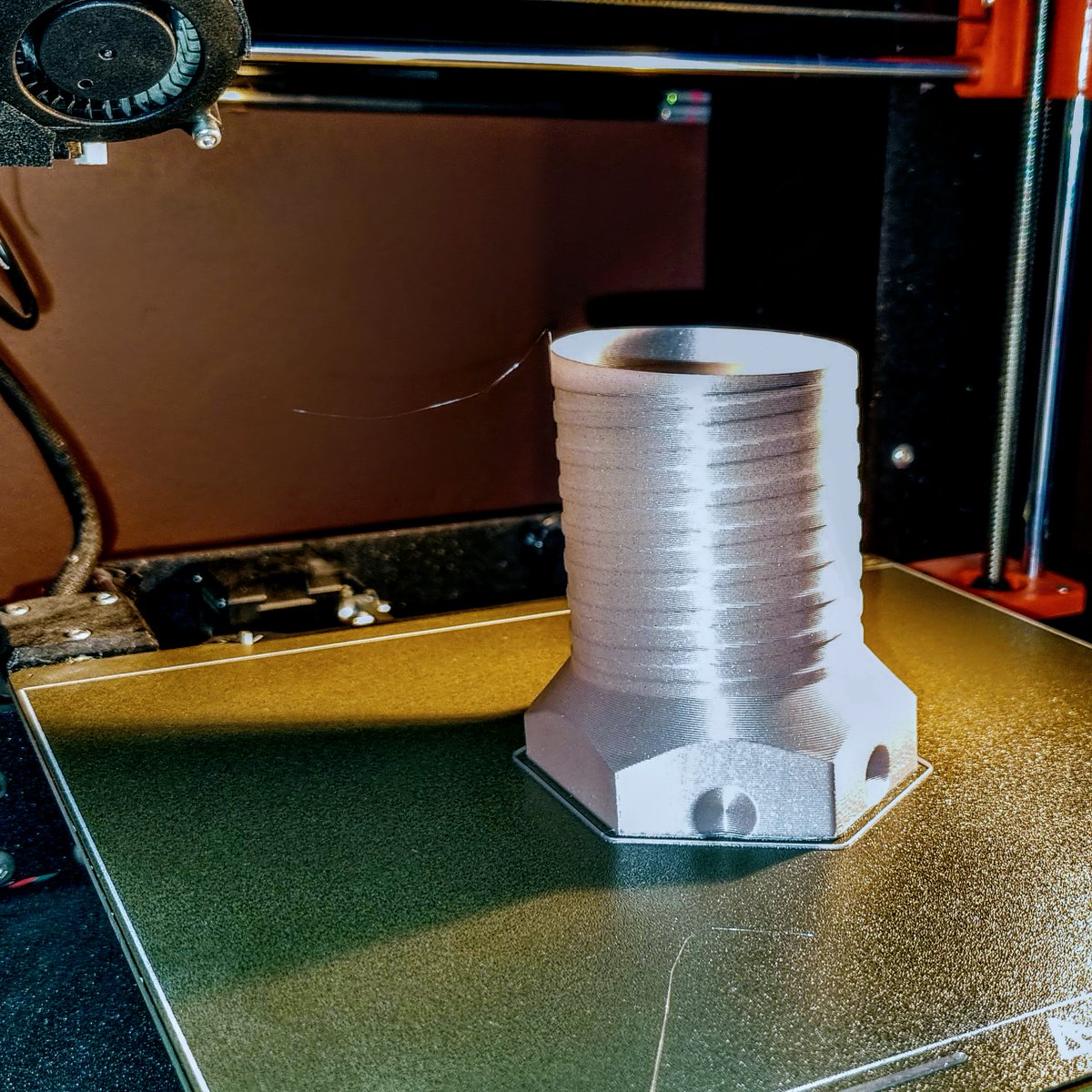 theveel's tweet photo. Nozzle-shaped Pencil Cup  
https://t.co/IXeUh2vhz2
 #prusalive #3Dprinting #3D #3Dartist https://t.co/6PxiyVugDh