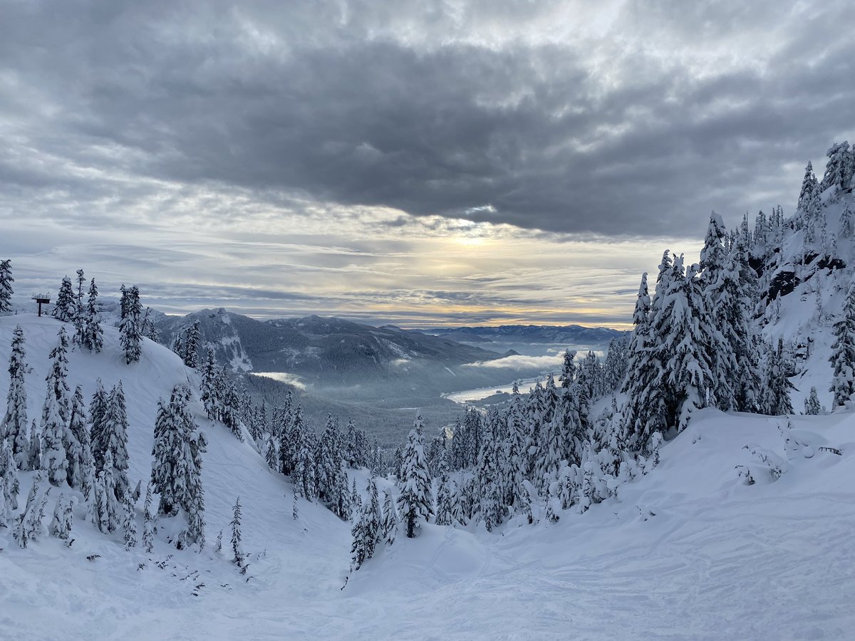 torrehammer's tweet photo. @SummitSnow411 😎 https://t.co/h6AtjgE1F3