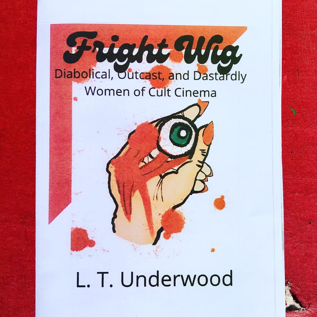 ob_neckbrace's tweet photo. My zines - Fright Wig, Black Beauty, Crooked Toes and Problematic Fave - are available for purchase. For more details, flip through the IG account. Link in bio.🎸🎶⚡️🎸#contentcreator #cultfilm #filmreview #womeninfilm #zine #femaleillustrator #digitalillustration #ltunderwoodart https://t.co/1X02HWxuXC