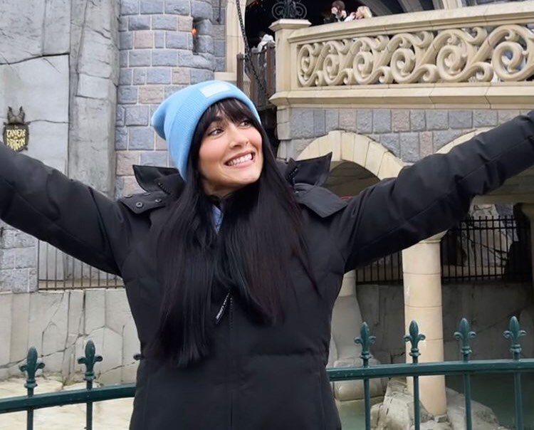 ❭❱ 𝙸𝚗𝚜𝚝𝚊𝚐𝚛𝚊𝚖 𝙿𝚘𝚜𝚝: ⸼ ۪۰۫
⠀⠀⠀⠀⠀⠀⠀⠀↷↷@ɴᴀᴛᴇᴅᴀᴠɪꜱ_
–––––––––––––––––––––––––––

Primer día del año con mi princesa en un lugar de ensueño 💘. Feliz 2020 os amo 🍾