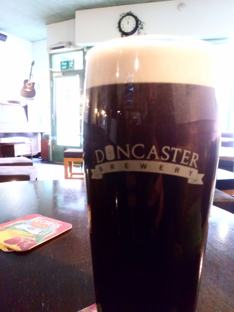unseaworthing's tweet photo. Happy New Beer, fab afternoon in @DonnyBrewery 🍻 #Doncaster #doncasterisgreat #Doncopolitan https://t.co/9UdupjNn42