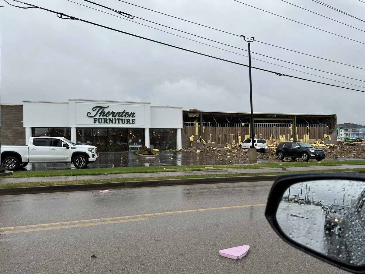 Thorntons Is definitely down <a href="/wxornotBG/">wxornotBG</a>