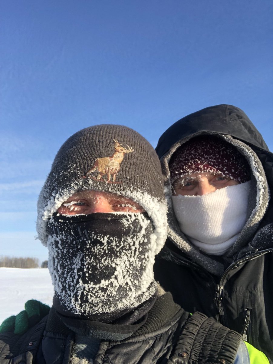 dmhoiland's tweet photo. Happy New Year everyone! It’s a beautiful day in Saskatchewan. https://t.co/XLQClamyfo