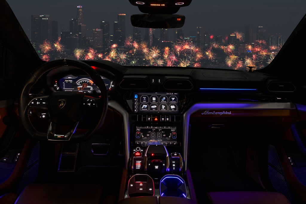 Lamborghini_NB's tweet photo. Wishing you all a very Happy New Year from the team here at Lamborghini Newport Beach!🥳
Lets make this a fantastic year! 🎉
#Lamborghini #LamborghiniNewportBeach #LamboNB #NewportBeach #California #HappyNewYear #2022 #LamborghiniUrus #SSUV #SuperSUV #Fireworks https://t.co/UBZqz4rJrs