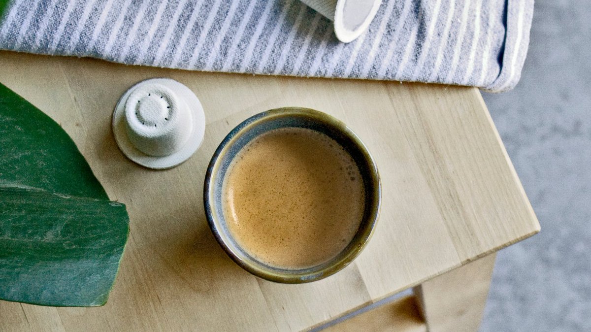 Happy New Year from HALŌ. Master the craft of flipping last night's late night Espresso Martini into today's multiple more shots of Espresso -we used our Bespoke blend of rich and full bodied Noir coffee for this one.