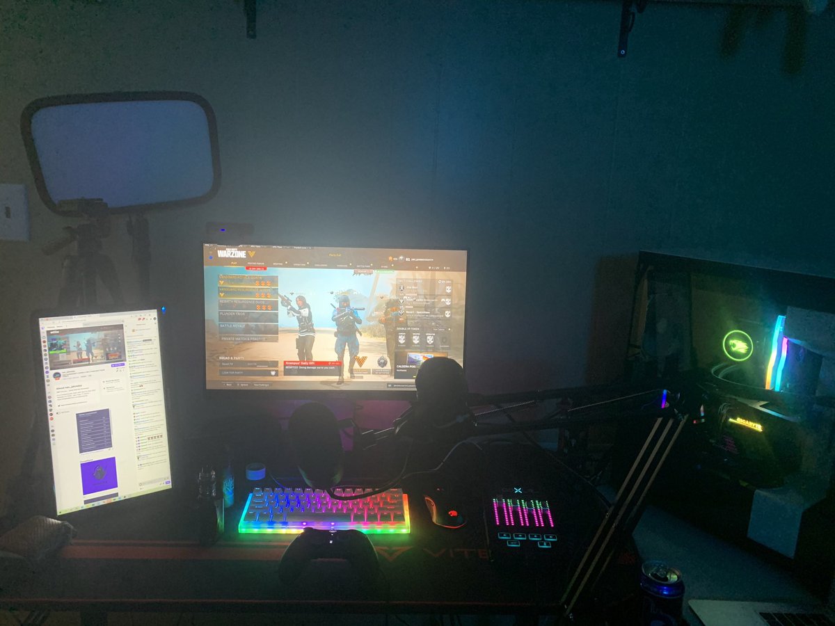 ShredlordTv's tweet photo. I surpassed all goals for 2021 , WHOS READY 2022 bby! #upnex @TeamNex_GG https://t.co/1zA2JOAg7i