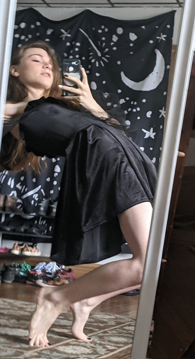 oncIoud_e's tweet photo. best pics 2021 (i know they're all mirror selfies shutupshutupshutupshu) https://t.co/3JjZuZ433A