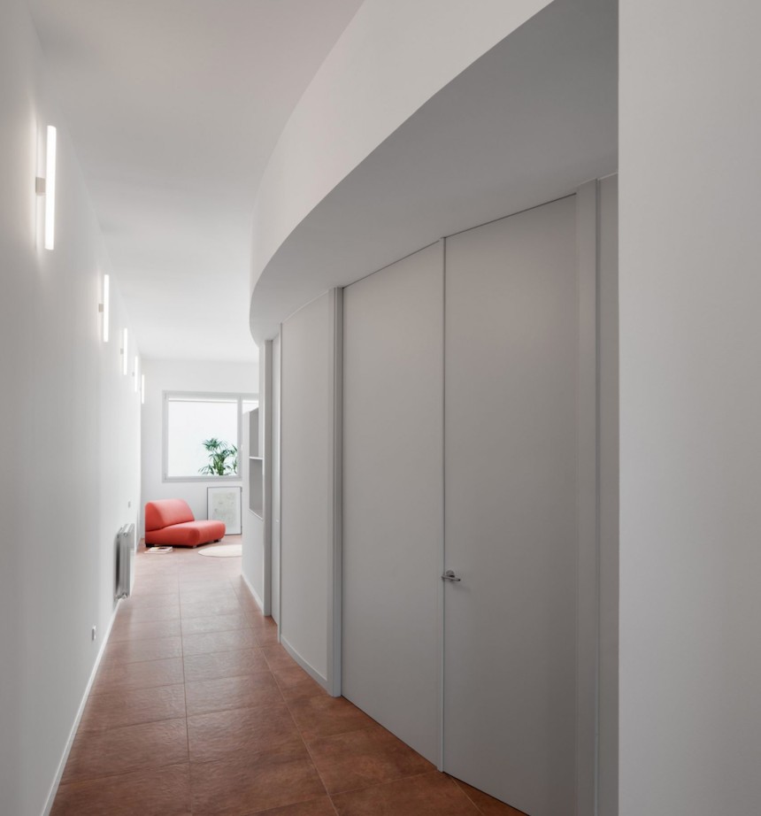 FloridaMining's tweet image. Architecture as art.  What kind of art would you add to these white walls, if anything? also HAPPY NEW YEAR 2022 is going to be a great year of Art and Design

ow.ly/VbFz50Hl1hs