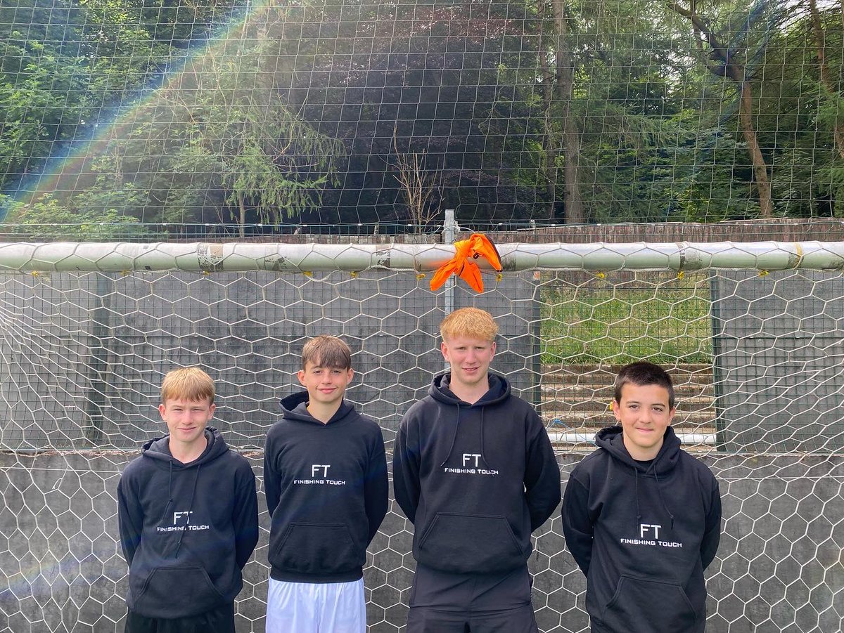 _FinishingTouch's tweet photo. 2022 will be another huge year! We can’t wait to see what all our players will achieve in the next 12 months💪🏻

What a way to start the year with our Winter Camp in less than 2 days⚽️! 

Happy New Year to all🎉!

Bailey &amp; Corey https://t.co/KNn0ou1aNp