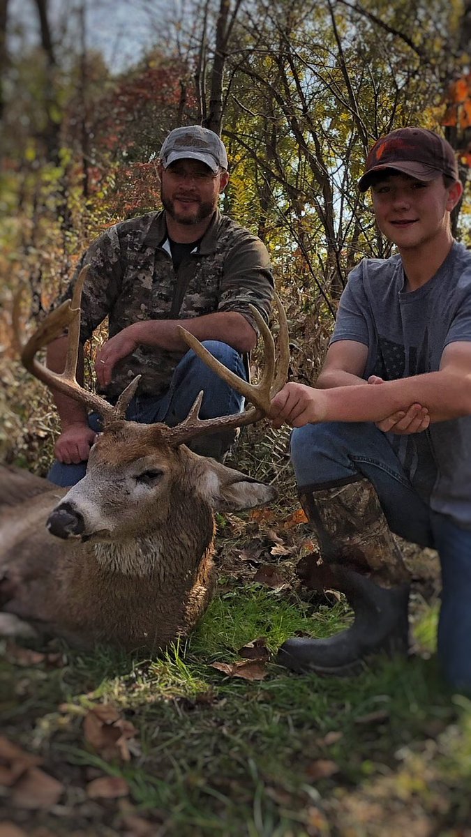 Great season for me and dad 🏹