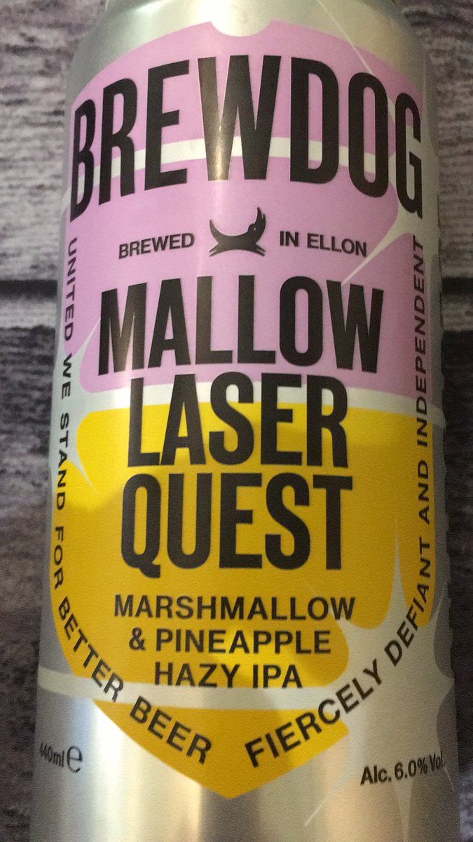 redwards501's tweet photo. Day 19 @BrewDog advent calendar. Mallow laser quest, marshmallow &amp; pineapple Hazy IPA. I wasn’t looking forward to this as didn’t like the other marshmallow drink earlier in this calendar, however I really enjoyed this. A bit sweet and the pineapple 🍍 really hit at the end. 7/10 https://t.co/yOQ5IHL4lo