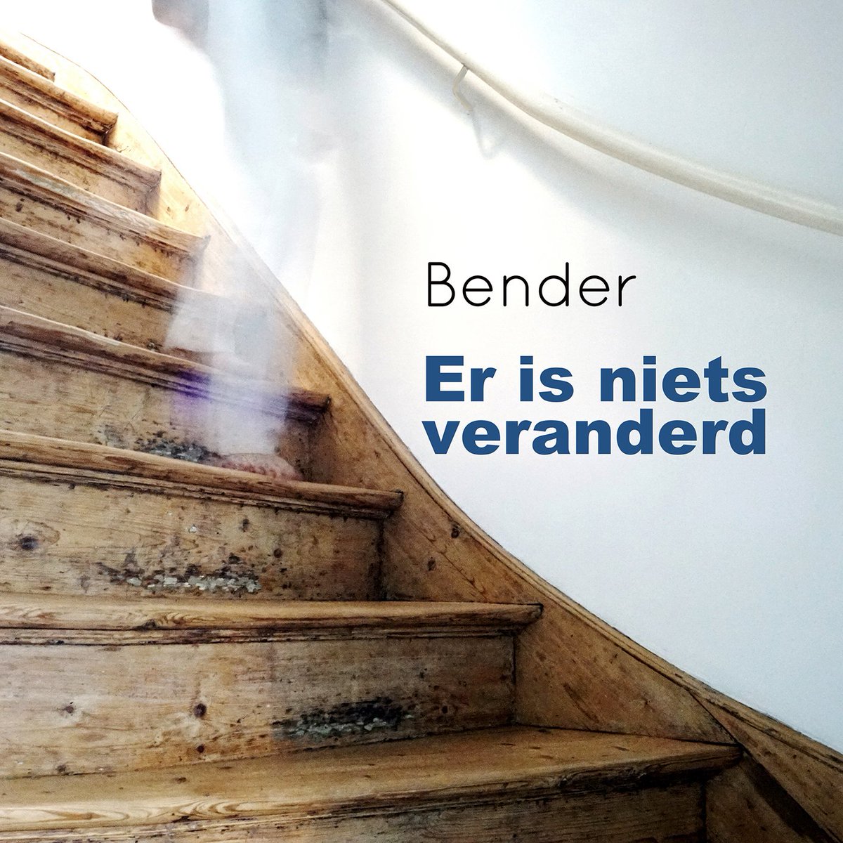De nieuwe single van Bender is uit: Er is niets veranderd'. Veel luisterplezier! 
youtu.be/2_z2iXPMY0Y