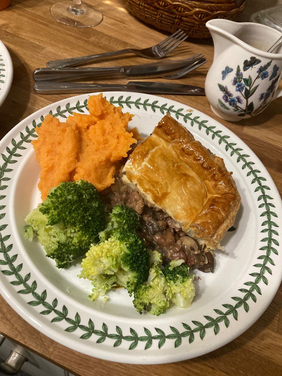 On Thursday the wife shot her first partridge and for New Year's Day she's included it in the most amazing game pie I've ever eaten! Proud is an understatement 😋😊 #fieldtofork