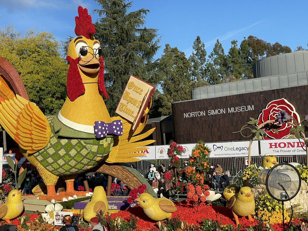 DeadlyDragoon's tweet photo. #RoseParade #RoseParade2022 https://t.co/sY84DX3bum