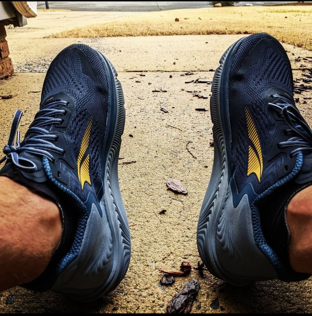 DVLP4VR's tweet image. In 2021 I achieved my goal of running a half marathon. I'm excited to push myself for a marathon in 2022!

#running #runcltrun #marathon #marathontraining #altrarunning
#DVLP4VR #DevelopForever