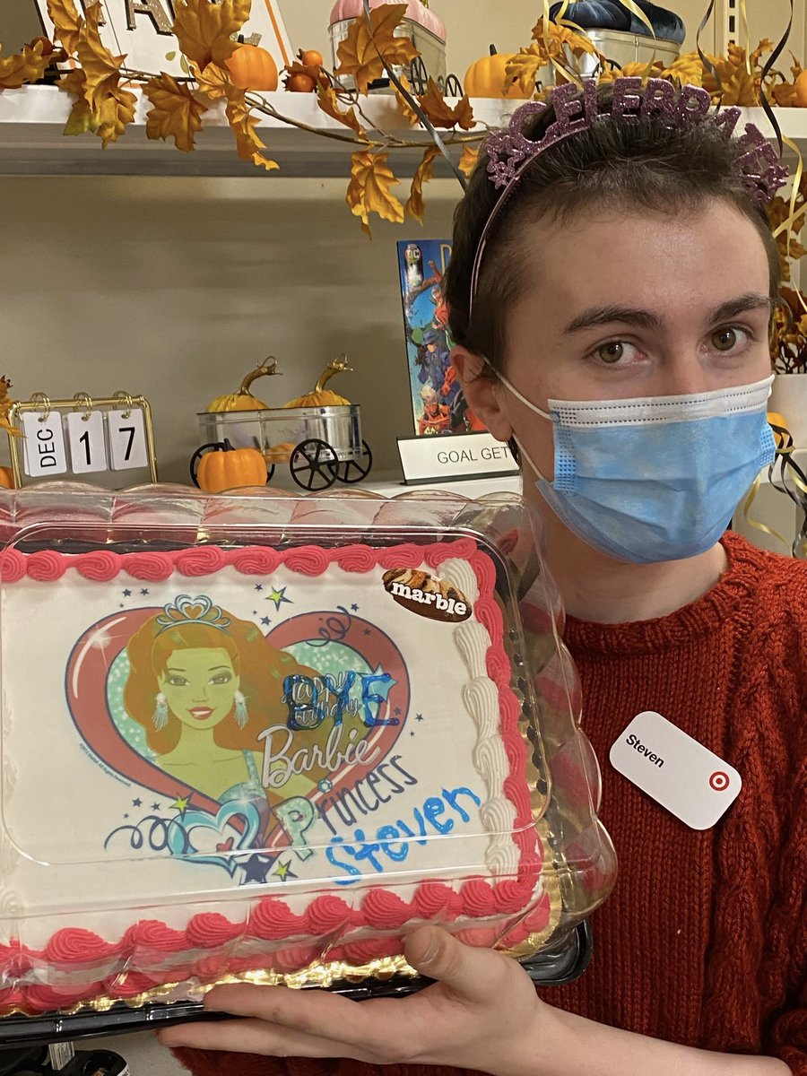 #NaptownTarget says goodbye to a true Queen today 👑 There is no tweet that could truly embody all you have done for our store and team, so I’ll simply say, we love you, we’ll miss you, go be great ❤️ #SpecialtySalesETL #QueenOfPromotion