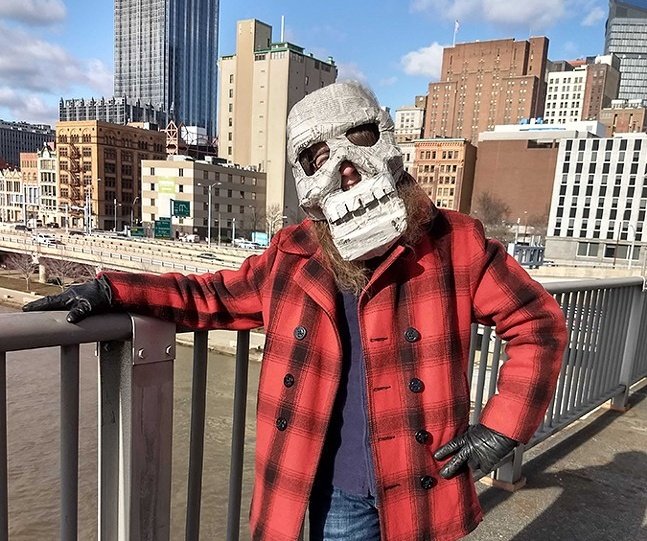 trashyleesuh's tweet image. Did you sign up for #FunADay? Get inspired by @PGHCityPaper's 2020 project, where our staff made 31 projects out of upcycled newspapers, including a City Paper skull mask 

Check them all out here: pghcitypaper.com/pittsburgh/fun…