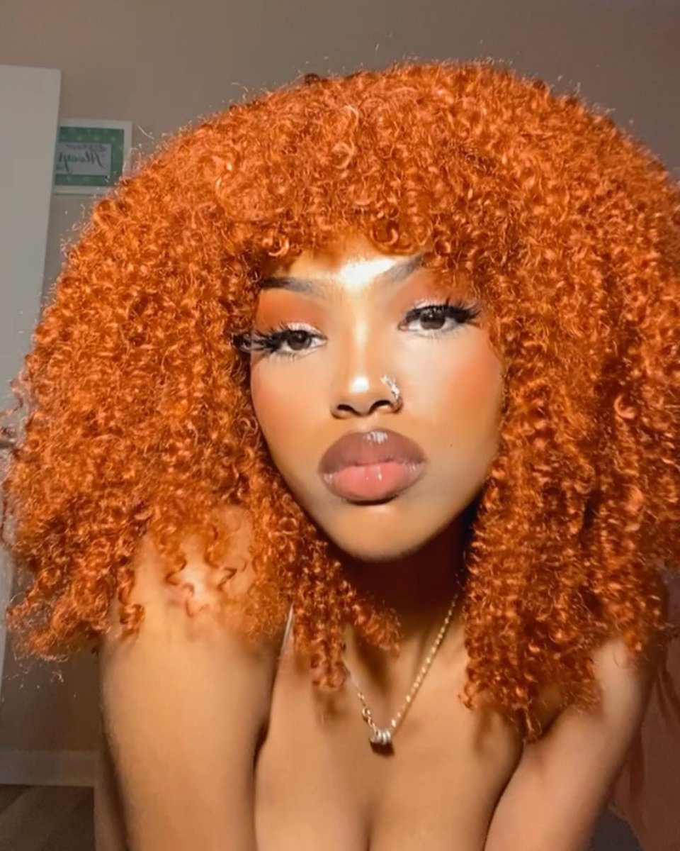 rembeauty's tweet photo. okay... @P0SITIONZ is the moment! 🤩 we're obsessed with this 90's inspired soft glam featuring our #flourishing volumizing mascara, #utmostimportance gloss + #attheborderline eyeliner marker. drop a 🖤 in the comments if you're feeling this look as much as we are! https://t.co/ix42gPXGzh