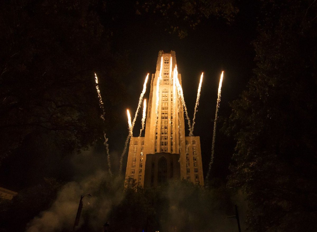 PittAlumni's tweet photo. Happy New Year to all of our wonderful #PittAlumni! Here's to an amazing 2022 full of #PittPride ππ https://t.co/rRPsYiyMIm