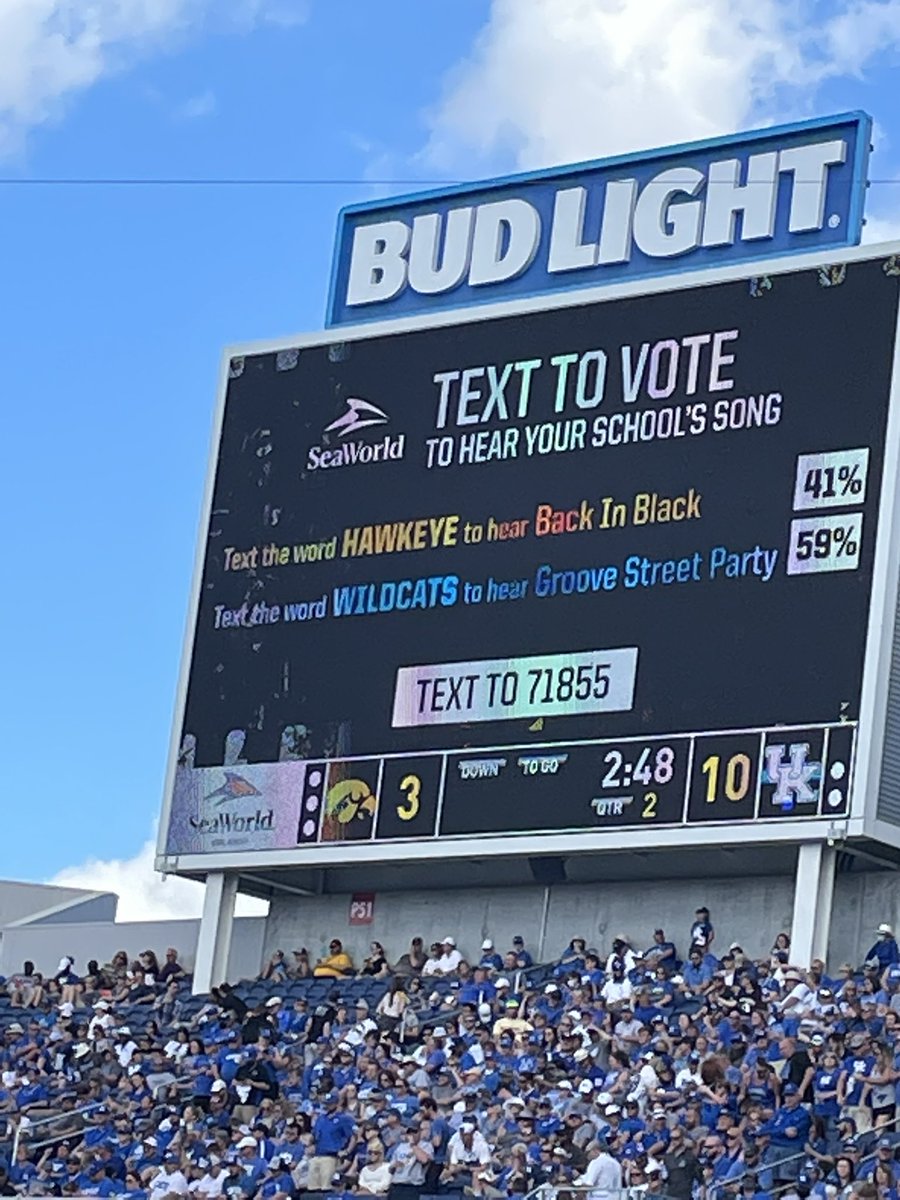NathanSchwake's tweet photo. Text WILDCATS to 71855 #ForTheTeam https://t.co/u60QShzMVR